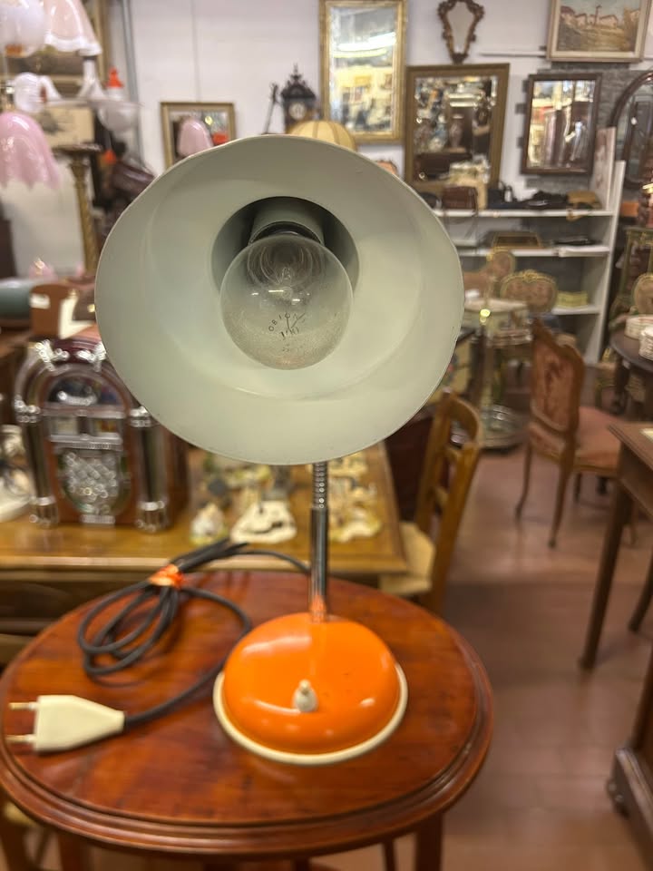 Lampada anni '70 arancione